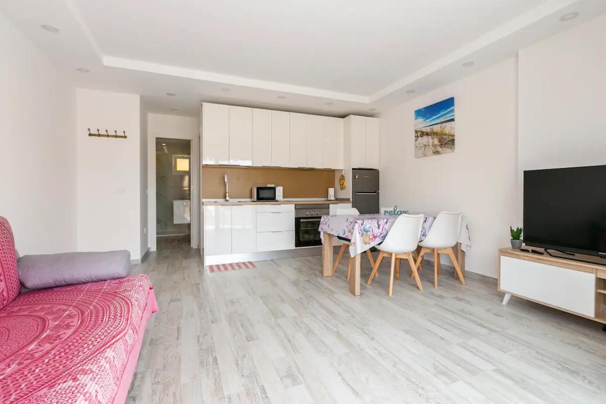 Luxury Flat, Few Minutes From Fanabe Beach! 阿德耶 外观 照片